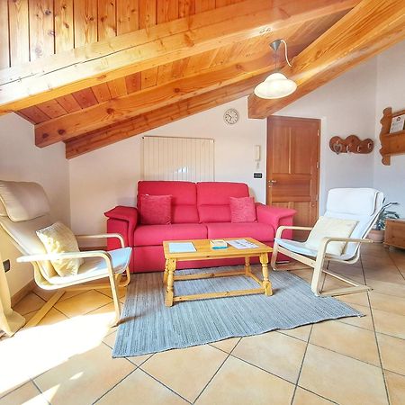 شقة Casa Alpina - Sarre أَويستا الغرفة الصورة