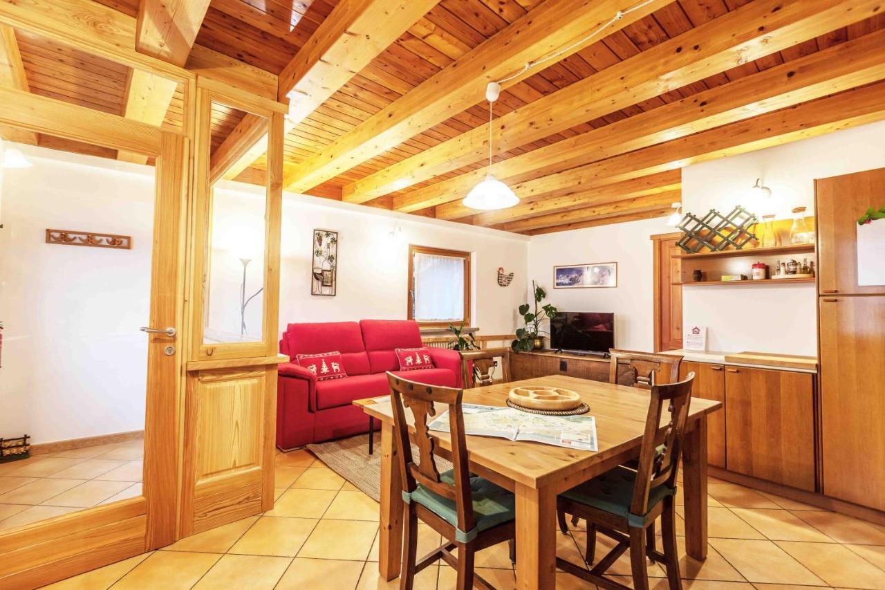 شقة Casa Alpina - Sarre أَويستا المظهر الخارجي الصورة