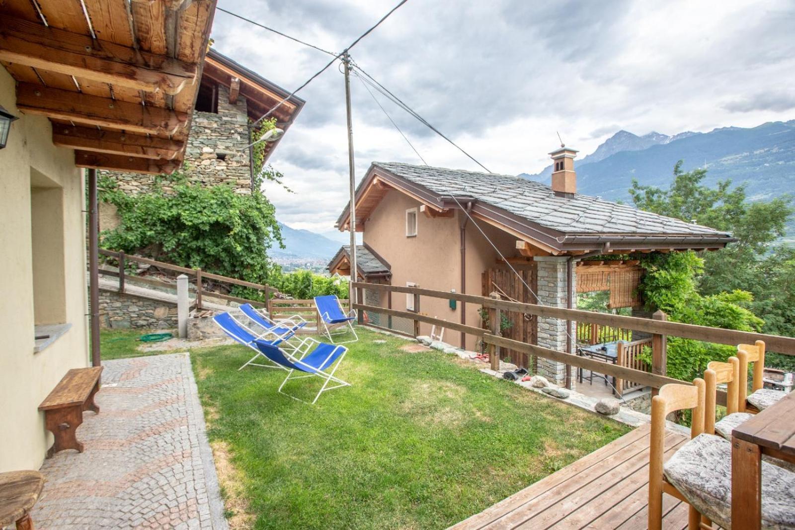 شقة Casa Alpina - Sarre أَويستا الغرفة الصورة